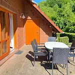 Haus 25 Im Ferienpark, Erlebnisurlaub Mit Action, Radfahren Und Wanderabenteuern Im Gruenen בית נופש Nieheim