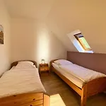 Haus 25 Im Ferienpark, Erlebnisurlaub Mit Action, Radfahren Und Wanderabenteuern Im Gruenen Nieheim