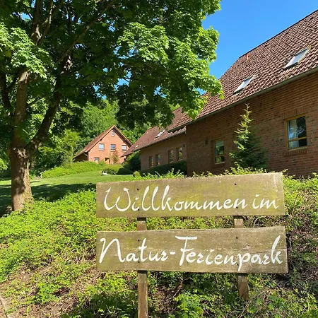 Haus 25 Im Ferienpark, Erlebnisurlaub Mit Action, Radfahren Und Wanderabenteuern Im Gruenen בית נופש *