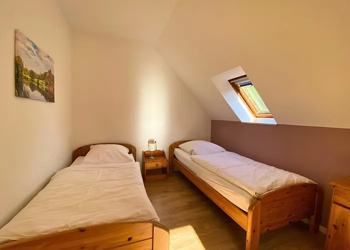 25 Nieheim